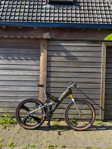 Brugt Cannondale Custom Shimano Dura Ace Di2 2000 MTB