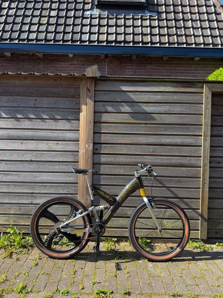 Used Cannondale Cannondale Custom Shimano Dura Ace Di2 2000 Mountainbike — image 1 of 6