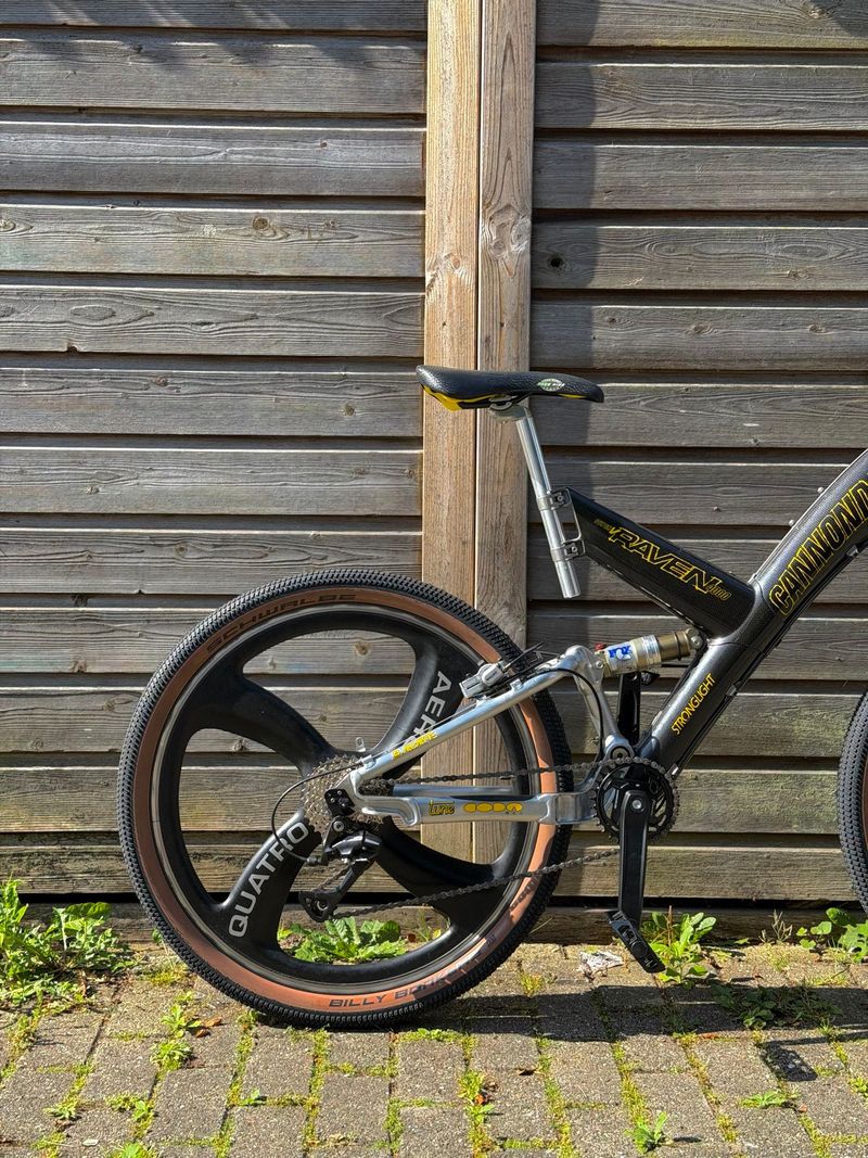 Used Cannondale Custom Shimano Dura Ace Di2 2000 Mountainbike, Black — image 3 of 6