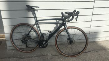 Used Cannondale Synapse Carbon Disc 105 SE 2019 2019 Corsa & gravel
