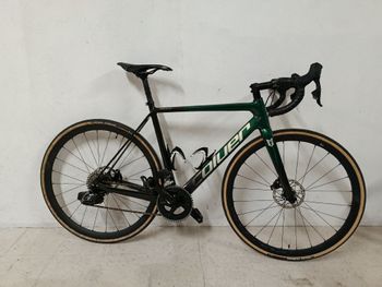 Used Coluer Invicta SRAM Rival eTap AXS 2023 Route & Gravel