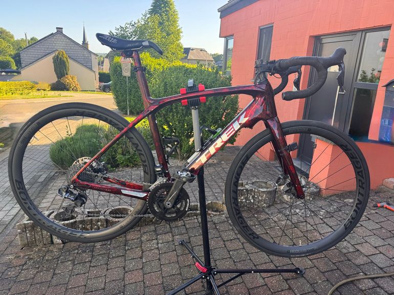 Used Trek Domane Shimano GRX 2021 Road & Gravel — image 1 of 13