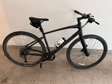 Used Specialized Sirrus Microshift Advent 2021 Road & Gravel