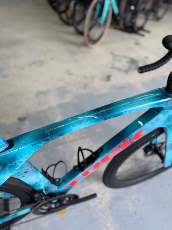 Used Trek Madone SLR Di2 Carbon 2023 Road & Gravel — image 19 of 28