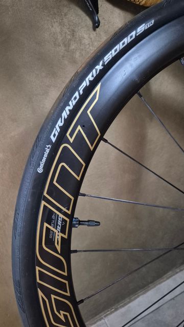 Giant Defy, Advanced 1 2021 2021 Road & Gravel d'occasion — image 4 sur 11