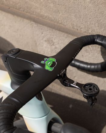Used Trek Madone SLR 7 eTap Gen 7 2023 2023 Road & Gravel — image 5 of 14