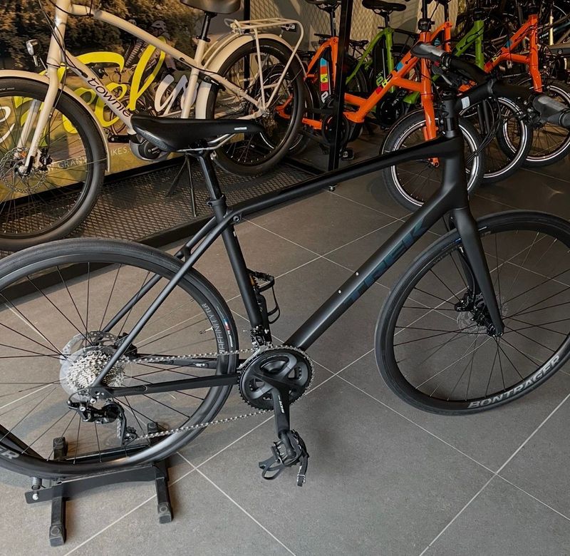 Used Trek FX Sport 6 2022 2022 Urban & Touring