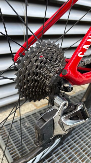 Gebrauchtes Canyon Aeroad SRAM Red eTap AXS 2018 Road & Gravel, Rot — Bild 6 von 22