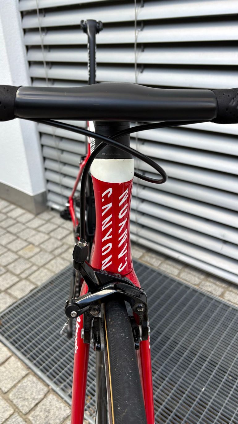 Używany Canyon Aeroad SRAM Red eTap AXS 2018 Road & Gravel — zdjęcie 14 z 22