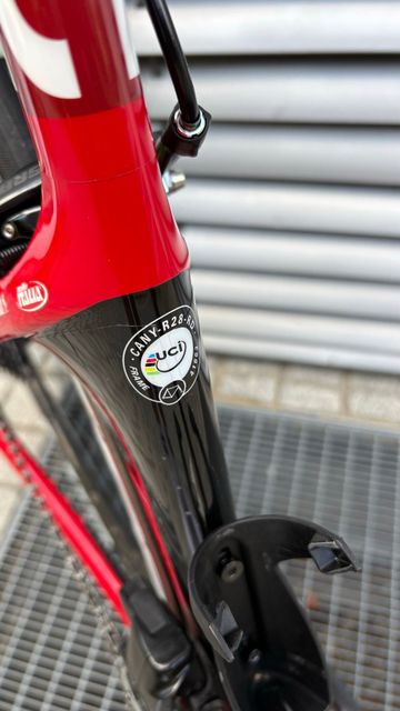 Gebrauchtes Canyon Aeroad SRAM Red eTap AXS 2018 Road & Gravel, Rot — Bild 19 von 22