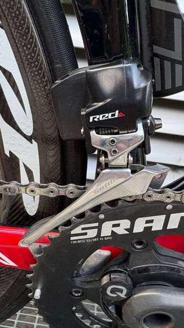 Gebrauchtes Canyon Aeroad SRAM Red eTap AXS 2018 Road & Gravel, Rot — Bild 4 von 22