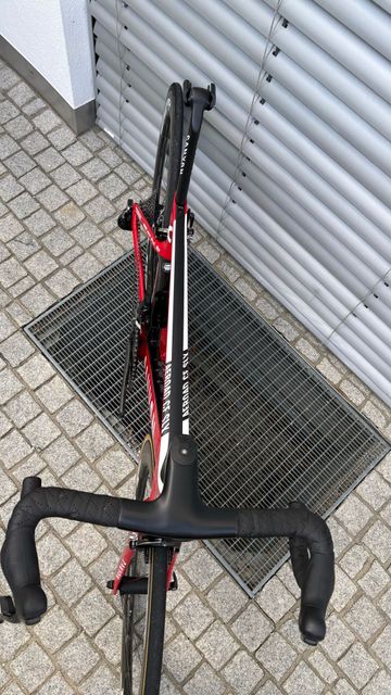 Gebrauchtes Canyon Aeroad SRAM Red eTap AXS 2018 Road & Gravel, Rot — Bild 18 von 22