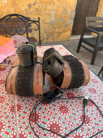 Used Canyon Grizl CF SL 7 eTap 2025 2025 Road & Gravel — image 8 of 10