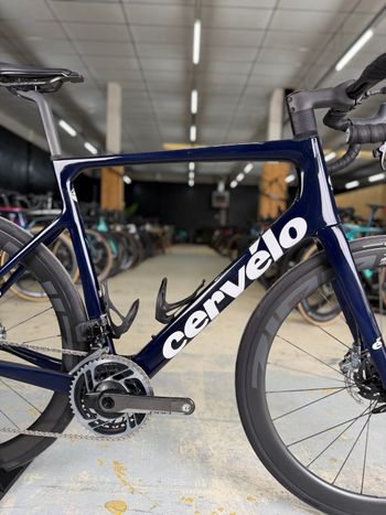 Used Cervélo Caledonia-5 Red ETap Carbon 2021 Road & Gravel, Blue — image 15 of 27