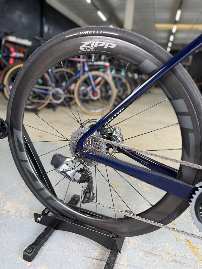 Used Cervélo Caledonia-5 Red ETap Carbon 2021 Road & Gravel, Blue — image 11 of 27
