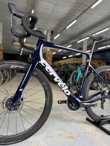 Used Cervélo Caledonia-5 Red ETap Carbon 2021 Road & Gravel, Blue — image 19 of 27