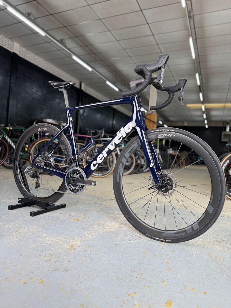 Used Cervélo Caledonia-5 Red ETap Carbon 2021 Road & Gravel, Blue — image 2 of 27