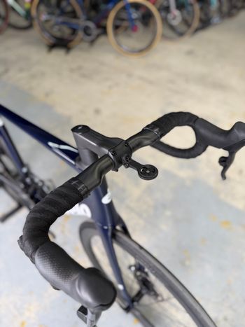 Used Cervélo Caledonia-5 Red ETap Carbon 2021 Road & Gravel, Blue — image 5 of 27