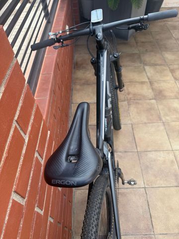 Used BMC FOURSTROKE 01 ONE 2019 2019 Mountainbike, Black, 29 — image 4 of 5