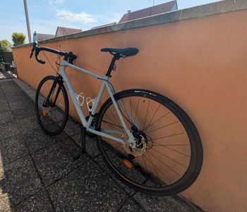 Used TRIBAN Rennrad Radtouren RC120 Scheibenbremsen hellgrau 2025 2025 Road & Gravel, Gris claro — image 2 of 7