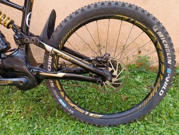 Used Specialized Turbo Kenevo Troy Lee Design 2018 2018 Mountainbike, Nero — image 9 of 11