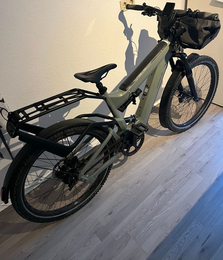 Used Riese & Müller Riese Und Müller Superdelite GT Rohloff 2024 Urban, Gris claro — image 1 of 23