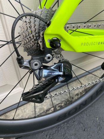 Used Trek Madone SLR 8 2019 2019 Road & Gravel, Black — image 3 of 9