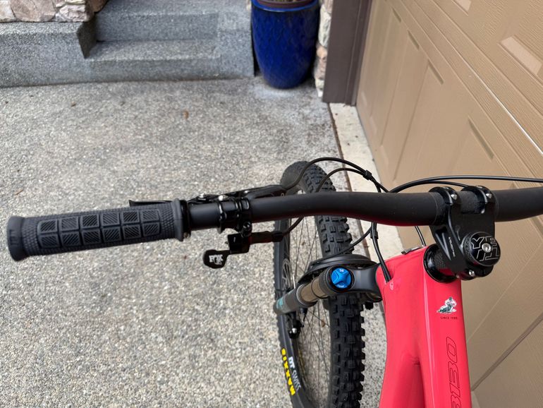 Used Yeti SB130 TLR T2 2022 2022 Mountainbike, Red, 29 — image 11 of 14