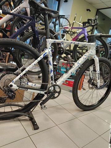 Used Scott Addict Gravel 30 2026 2026 Road & Gravel