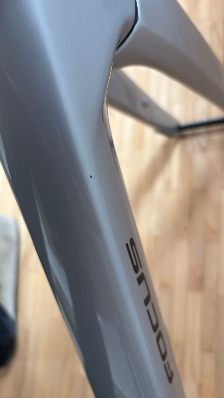 Used Focus IZALCO MAX 9.0 2024 Frameset 2024 Road & Gravel — image 10 of 11