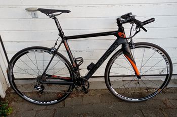 Used Thompson Thompson Taurus Flatbar Ultegra DI2 2015  7,5 Kg 2015 Road & Gravel, Black — image 8 of 12