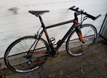 Used Thompson Thompson Taurus Flatbar Ultegra DI2 2015  7,5 Kg 2015 Road & Gravel, Black — image 9 of 12