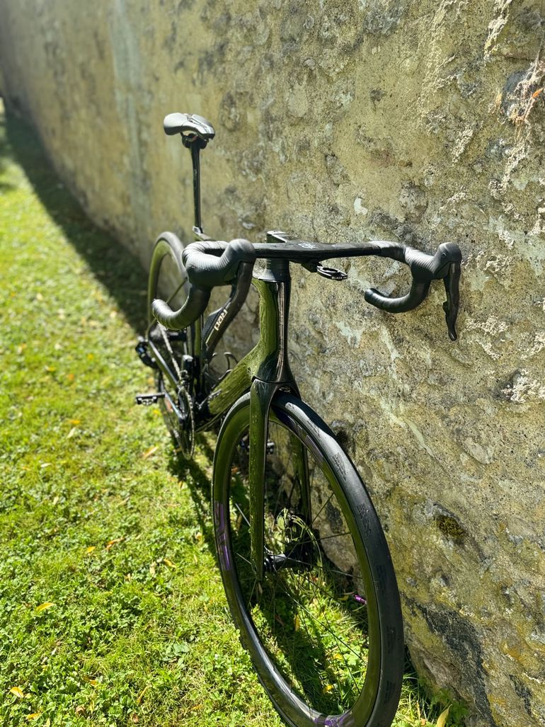 Gebrauchtes Factor Ostro SRAM Force 2025 Road & Gravel, Schwarz — Bild 17 von 18
