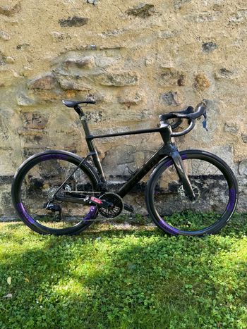 Used Factor Ostro SRAM Force 2025 Road & Gravel