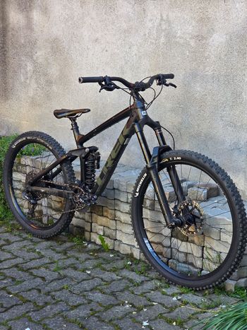 Used Trek Remedy 8 2019 Frameset 2019 Mountainbike, Black, 27.5 — image 2 of 4