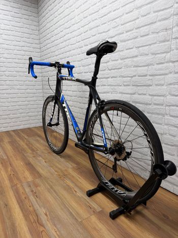 Used Trek Madone 4.5 2014 2014 Road & Gravel, Black — image 7 of 7