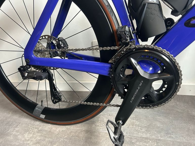 Used Canyon Aeroad CF SLX 8 Disc Di2 2023 2023 Road & Gravel — image 5 of 9