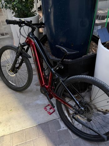 Used Trek Powerfly FS 4 2021 2021 Mountainbike, Red, 27.5, 29 — image 10 of 12