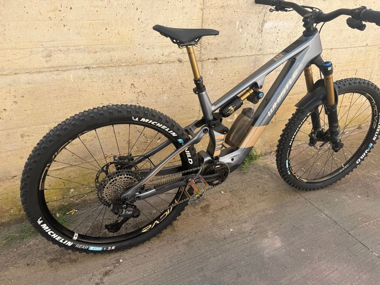 Used Whistle Whistle Custom Shimano Deore XT Di2 2026 Mountainbike, Blu — image 2 of 7