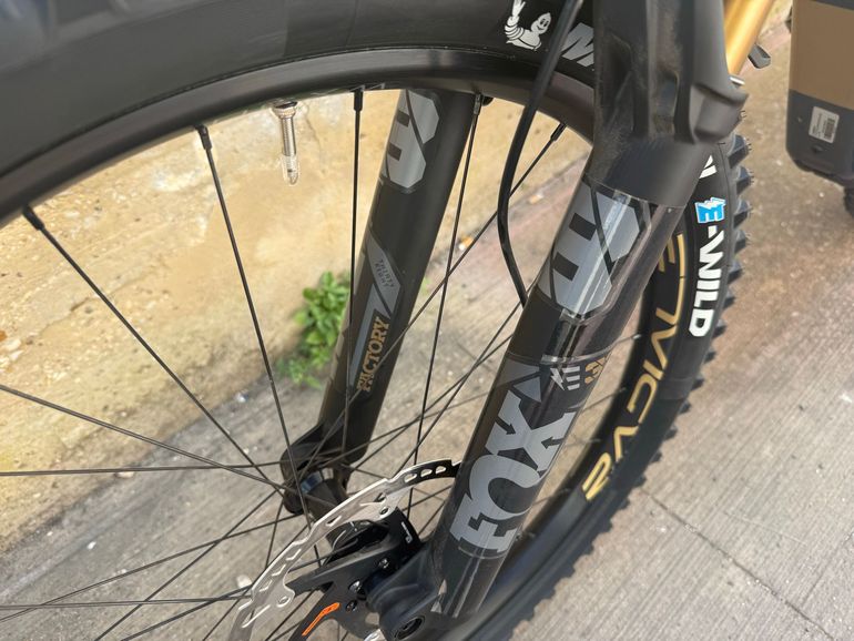 Used Whistle Whistle Custom Shimano Deore XT Di2 2026 Mountainbike, Blu — image 6 of 7
