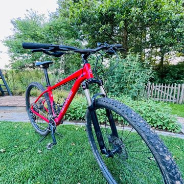 Used Cannondale Trail 7 2021 2021 Mountainbike, Red, 29 — image 2 of 8