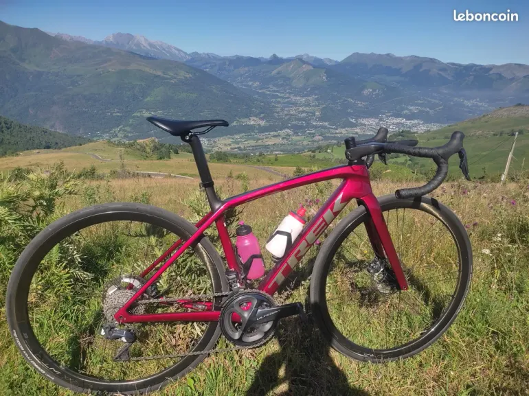 Used Trek Émonda SLR 7 2021 2021 Road & Gravel — image 5 of 10