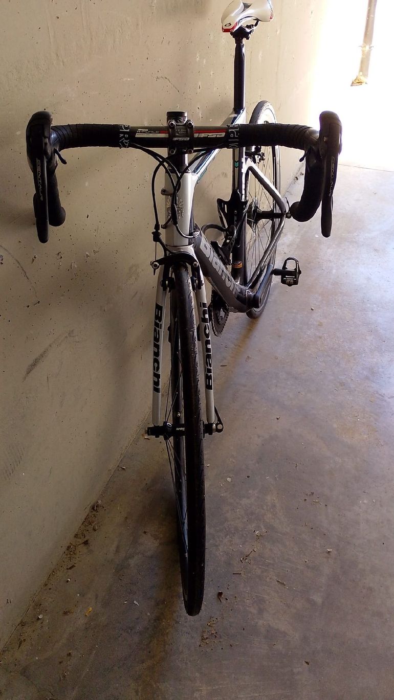 Used Bianchi Aria Centaur 2019 2019 Road & Gravel, Black — image 7 of 20