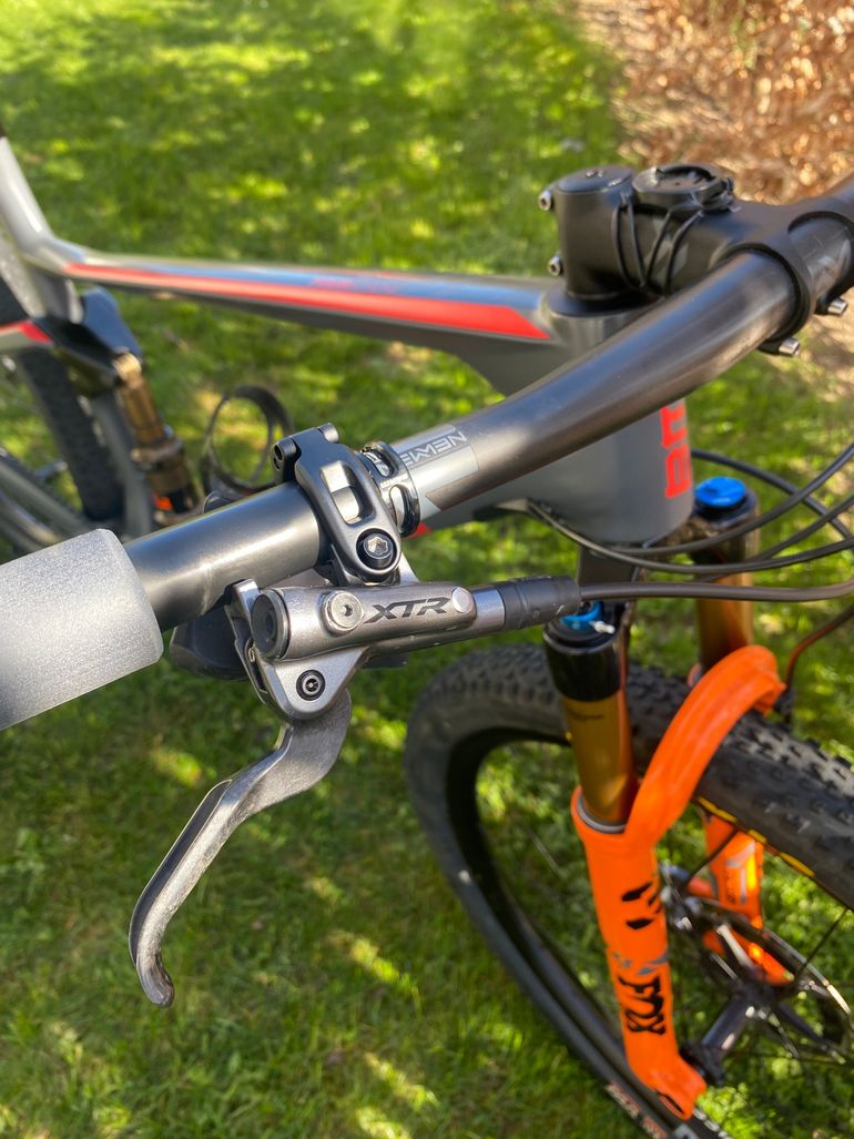Used BMC Fourstroke SRAM XX1 Eagle AXS 2019 Mountainbike, Light Gray — image 14 of 20
