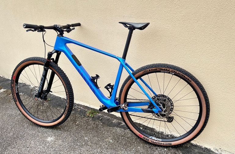 Used Canyon Canyon Exceed CF6 Carbone 2026 Mountainbike, Blau — image 6 of 10