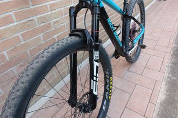 Used Rocky Mountain Vertex Carbon 70 2019 2019 Mountainbike, Blau, 29, 27.5 — image 2 of 11