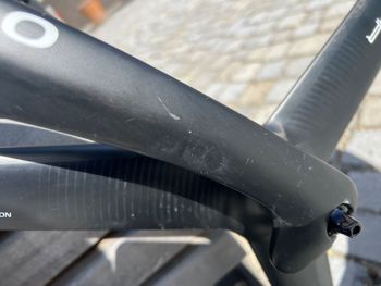 Used Pinarello Pinarello Bolide Rim Brake Shimano Ultegra Di2 Größe 520 2016 Road & Gravel — image 10 of 29