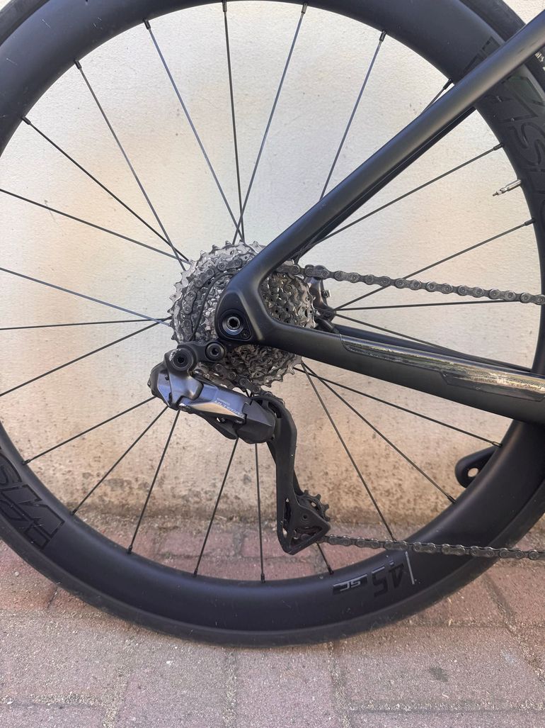 Used Whistle Whistle Custom Shimano Ultegra Di2 2025 Road & Gravel, Nero — image 3 of 5