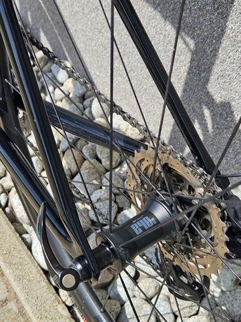 Used Specialized Tarmac Shimano Ultegra 2020 Road & Gravel, Black — image 9 of 11