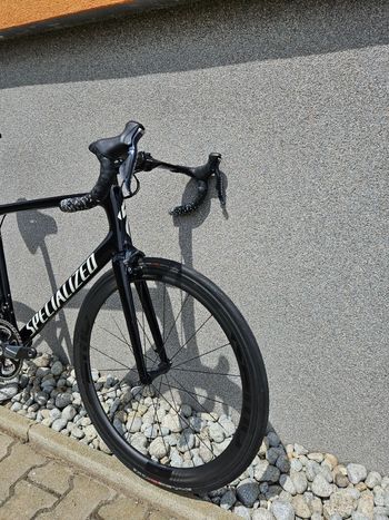 Used Specialized Tarmac Shimano Ultegra 2020 Road & Gravel, Black — image 2 of 11